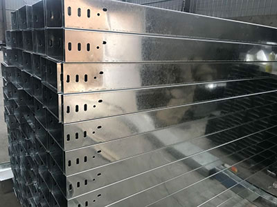 镀锌槽式桥架价格